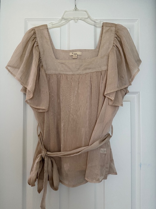 Tops - Tan & Gold Flutter Sleeve Blouse, Size L